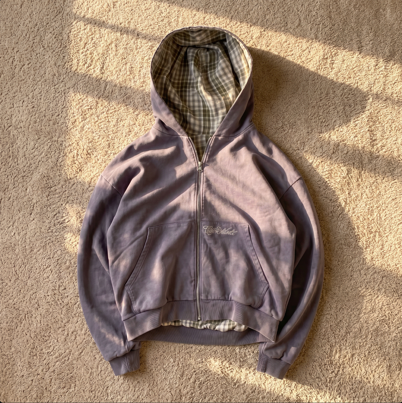 Washed Mauve Zip-Up Hoodie with Plaid Lining – Oversized Minimal Streetwear